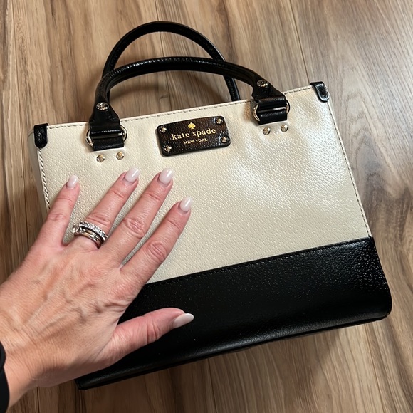 Kate Spade black and white handbag - Picture 6 of 6